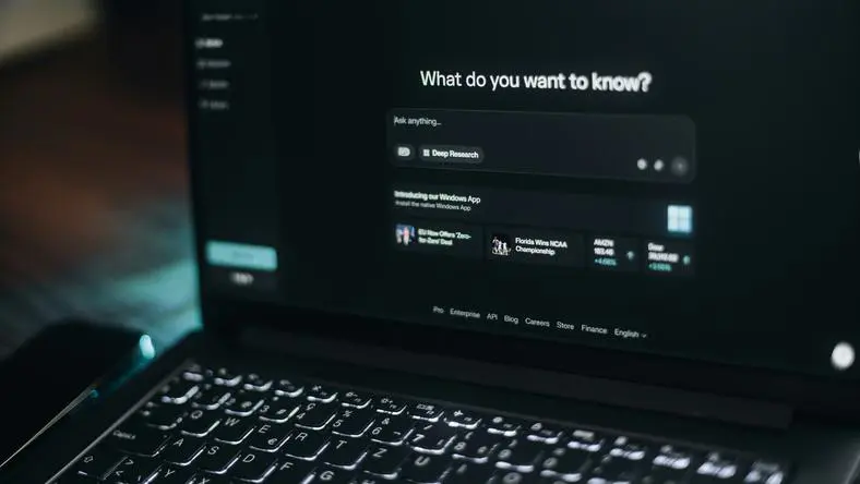 辛苦创作出来的内容，被AI一把“偷走”？